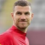 Džeko se oglasio povodom transfera u Fenerbahče