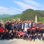(FOTO) Pjanić u Konjicu obradovao mališane Igmana