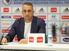 Novi problemi za Peteva pred Francusku