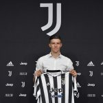 (FOTO) Mladi reprezentativac BiH potpisao za Juventus
