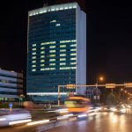 (FOTO) Zgrade u Sarajevu svijetle brojem 100