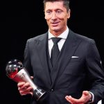 (FOTO) Robert Lewandowski proglašen najboljim igračem svijeta
