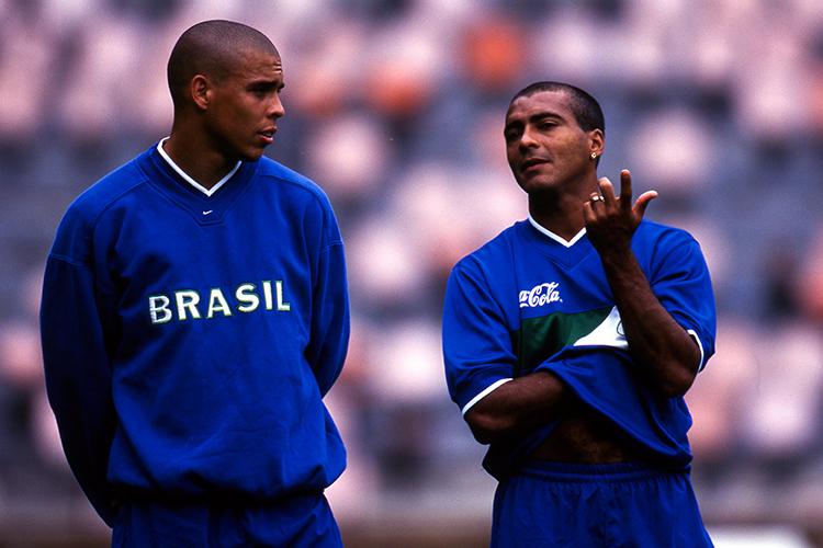 Ronaldo , Romario