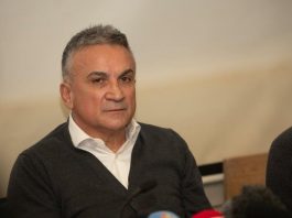 (VIDEO) Đoković: “Htjeli su nas nazvati genocidnim narodom a uvijek smo se samo branili”
