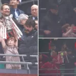 (VIDEO) Dječak objasnio kako je uspio da s igračima Liverpoola podigne trofej