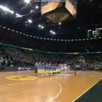 (VIDEO) Sramotan potez košarkaša Crvene zvezde izazvao zvižduke prepune dvorane u Kaunasu