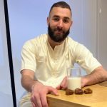 Benzema objavio fotografiju tokom iftara i poručio “Elhamdulillah”
