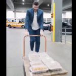 (VIDEO) Jusuf Nurkić častio saigrače sarmom, burekom, hurmašicama