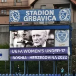 (FOTO) Tuga i ponos na stadionu Grbavica tokom simboličnog oproštaja od Ivice Osima