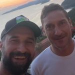 Uoči utakmice u Podgorici, legendarni Totti stigao u Crnu Goru