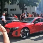 (VIDEO) ‘Procurio’ snimak koji pokazuje koliko navijači Bayerna Lewandowskom ne praštaju odlazak u Barcelonu