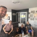 Spahić, Papac i Milenković posjetili bivšeg Zmaja koji sa širokim osmijehom vodi najveću bitku