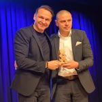 Enis Bešlagić dodijelio nagradu bivšem reprezentativcu BiH